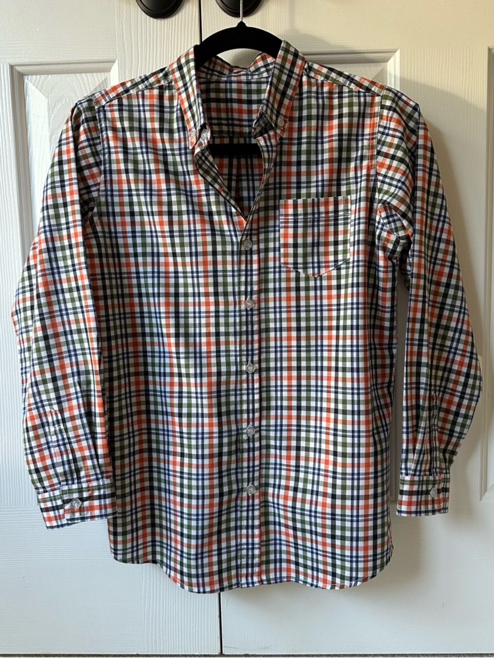 Bella Bliss, Buttondown, Claiborne 
Plaid Shirt
Sz 14
Excellent Condition